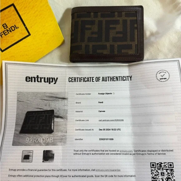 Fendi Zucca FF logo Bifold - Picture 8 of 8